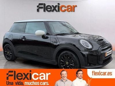 Usado Mini Cooper SE 135 kW (184 CV) 2023 Negro Utilitario