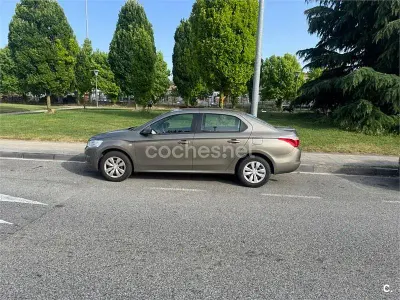 Usado Citroën C-Elysee I Seduction 92 CV (67 kW) 2014 Beige Berlina