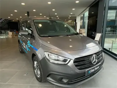 Używany Mercedes eCitan 89 kW (122 KM) 2024 Szary Kombi