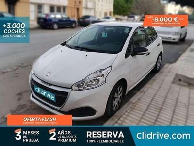 Usado Peugeot 208 Style 75 CV (55 kW) 2018 Blanco Utilitario