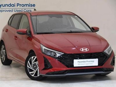 Usado Hyundai i20 100 CV (73 kW) 2025 Granate Utilitario