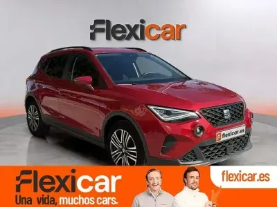 Usado Seat Arona Xperience 110 CV (80 kW) 2023 Rojo SUV