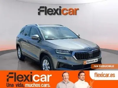 Usado Skoda Karoq Ambition 150 HP (110 kW) 2022 Cinzento SUV