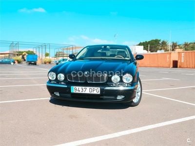 Usado Jaguar XJ8 Executive 258 CV (189 kW) 2005 Negro Berlina