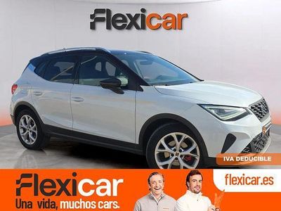 Usado Seat Arona FR 150 CV (110 kW) 2023 Blanco SUV