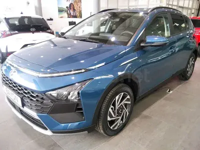 Usado Hyundai Bayon 100 CV (73 kW) 2025 Azul SUV