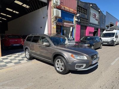 Usado Volvo XC70 Momentum 205 CV (150 kW) 2010 Beige Familiar