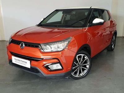 Naranja Usado 2019 Ssangyong (KGM) Tivoli Limited SUV | 14.000 € (Un poco caro)