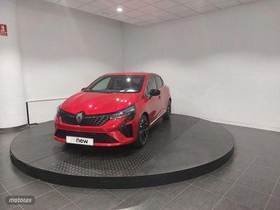 Usado Renault Clio V Techno 145 CV (106 kW) 2025 Rojo Berlina