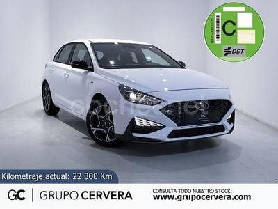 Usado Hyundai i30 N Line 120 CV (88 kW) 2024 Blanco Berlina