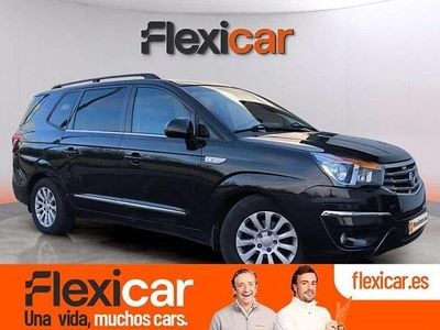 Negro Usado 2015 Ssangyong (KGM) Rodius Monovolumen | 12.490 € (Precio justo)
