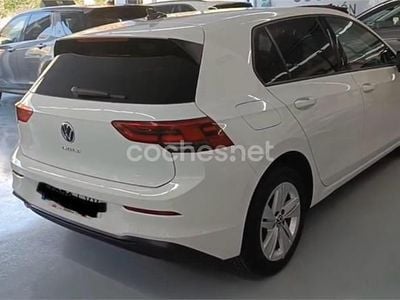 Usado VW Golf VIII Life 110 CV (80 kW) 2022 Blanco Berlina