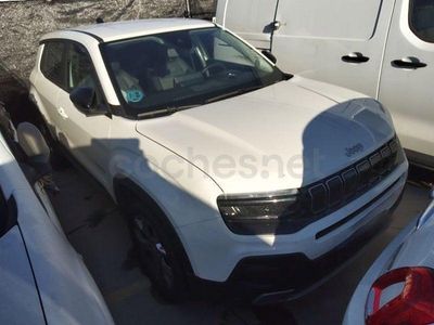 Begagnad Jeep Avenger 100 HK (73 kW) 2023 Vit SUV