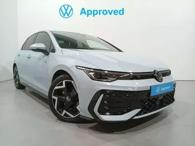 Usado VW Golf VIII R-line 150 CV (110 kW) 2025 Azul Utilitario