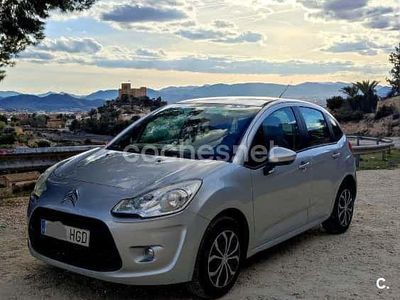 Usado Citroën C3 Attraction 68 CV (50 kW) 2011 Gris / plata Berlina