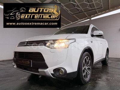Usado Mitsubishi Outlander P-HEV 203 CV (149 kW) 2015 Blanco SUV