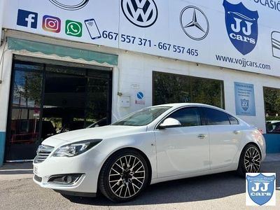 Blanco Usado 2014 Opel Insignia Business Berlina | 9500 € (Precio justo)