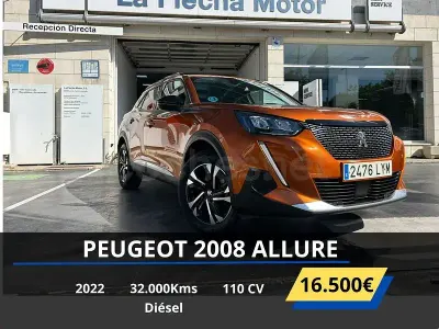 Usado Peugeot 2008 Allure 110 CV (80 kW) 2022 Naranja SUV
