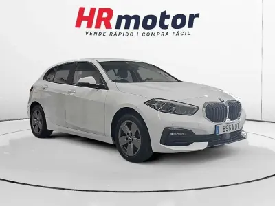 Usado BMW 116 Comfort Edition 116 CV (85 kW) 2023 Blanco Utilitario