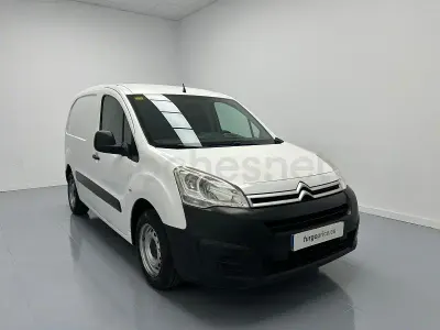 Usado Citroën Berlingo Live 75 CV (55 kW) 2016 Blanco Monovolumen