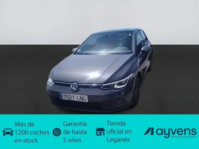 Usado VW Golf VII Life 116 CV (85 kW) 2021 Gris / plata Utilitario
