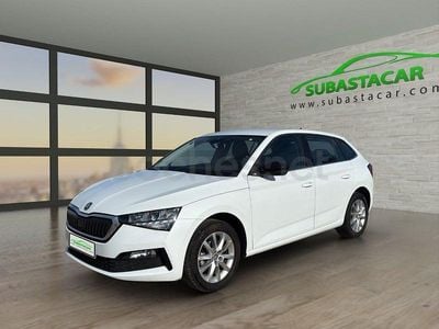 Usado Skoda Scala Ambition 90 CV (66 kW) 2020 Blanco Utilitario