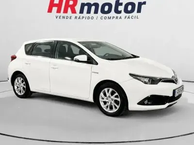 Usado Toyota Auris Hybrid