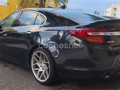 Usado Opel Insignia Selective 136 CV (100 kW) 2016 Negro Berlina