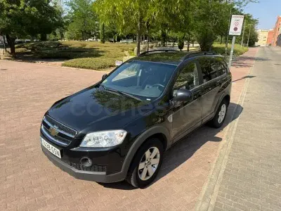 Usado Chevrolet Captiva LS 150 CV (110 kW) 2010 Negro SUV