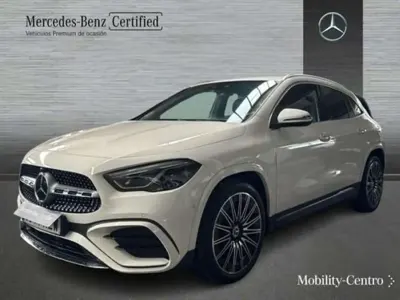 Usado Mercedes GLA220 190 CV (139 kW) 2025 Blanco SUV