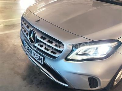 Używany Mercedes GLA200 136 KM (100 kW) 2018 Szary SUV