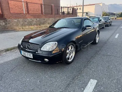 Usado Mercedes SLK230 197 CV (144 kW) 2001 Negro Descapotable
