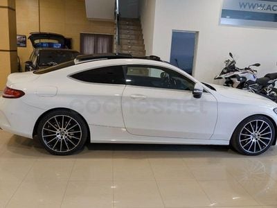 Usado Mercedes C220 170 CV (125 kW) 2017 Blanco Coupe
