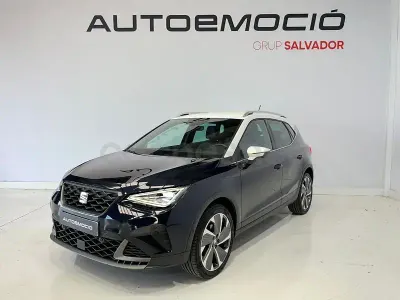 Usado Seat Arona FR 150 CV (110 kW) 2022 Azul SUV