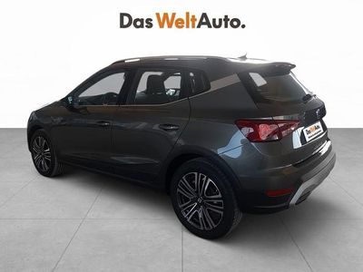Usado Seat Arona Xperience 115 CV (84 kW) 2024 Gris SUV
