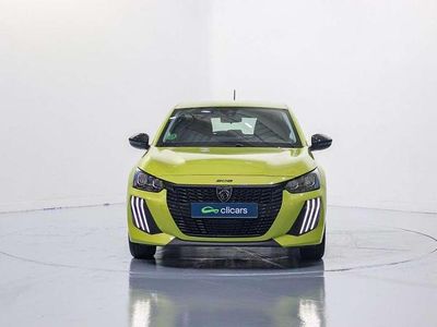 Usado Peugeot 208 Active 102 CV (75 kW) 2024 Amarillo Utilitario