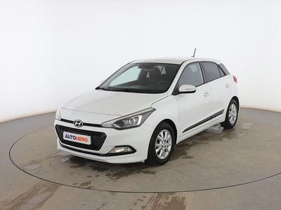 Usado Hyundai i20 GO! 85 CV (62 kW) 2016 Blanco Berlina