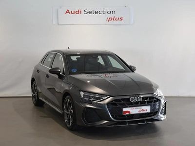 Gris/plata Usado 2025 Audi A3 Sportback e-tron S-Line Utilitario | 39.990 € (Caro)