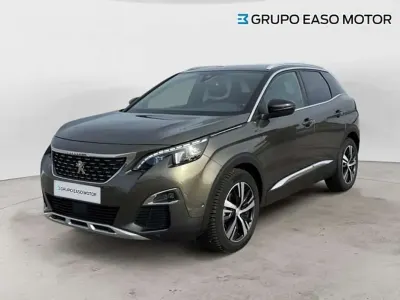 Usado Peugeot 3008 Style 131 CV (96 kW) 2020 Gris SUV