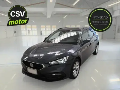 Usado Seat Leon Reference 90 CV (66 kW) 2023 Gris Familiar