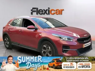 Usado Kia XCeed 120 CV (88 kW) 2022 Rojo SUV