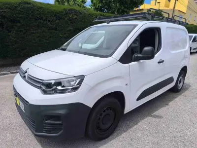 Usado Citroën e-Berlingo 102 CV (75 kW) 2021 Blanco Monovolumen