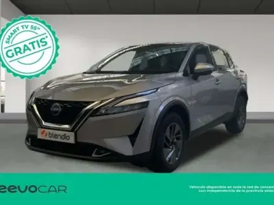 Usado Nissan Qashqai Acenta 140 CV (102 kW) 2023 Plateado SUV