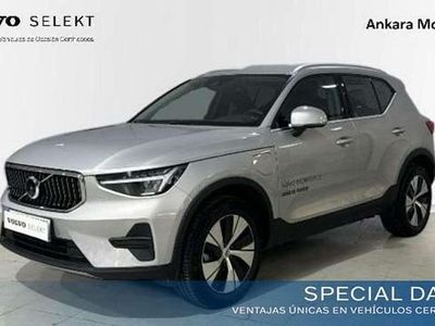 Usado Volvo XC40 213 CV (156 kW) 2023 Plateado SUV