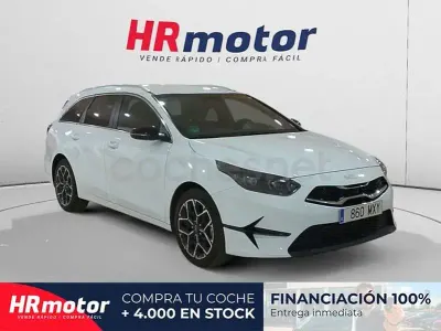 Usado Kia Ceed Style 100 CV (73 kW) 2025 Blanco Utilitario
