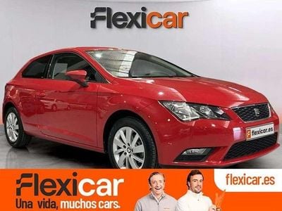 Usado Seat Leon ST Style 110 CV (80 kW) 2017 Rojo Familiar