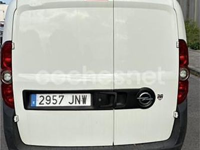 Blanco Usado 2012 Opel Combo Enjoy Monovolumen | 7000 €