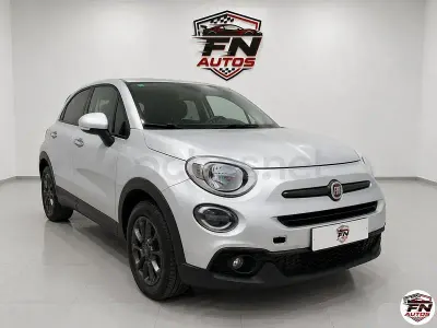 Usado Fiat 500X Dolcevita 120 CV (88 kW) 2022 Gris / plata SUV