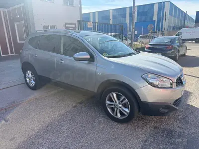Usado Nissan Qashqai +2 Acenta 150 CV (110 kW) 2010 Gris / plata SUV