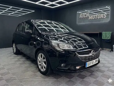Usado Opel Corsa Selective 90 CV (66 kW) 2017 Negro Utilitario